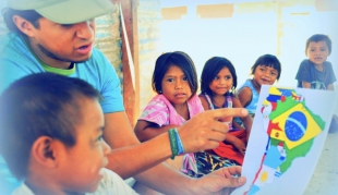 Útiles Escolares para niños de la comunidad La Estrella, Salta